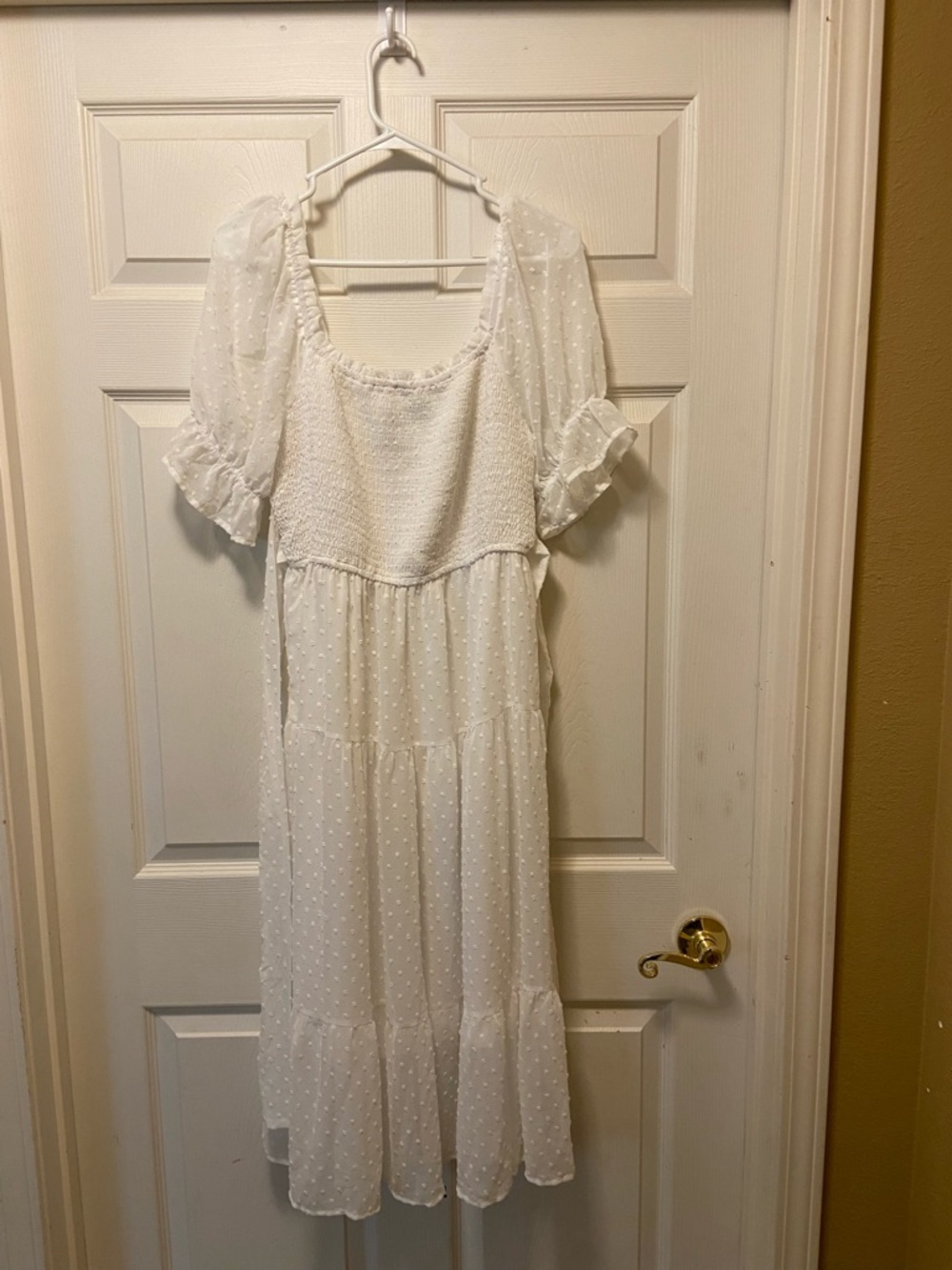 White Swiss Dot Puff-Sleeve Midi Dress - Unbranded